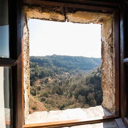 Opera Suites - Le Notti Bianche Calcata Exteriör bild